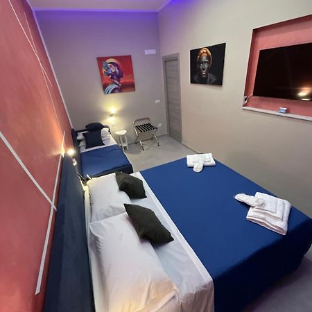 B&B Piccololucio2 Napels Buitenkant foto